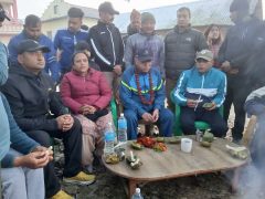 भक्कापछि प्रचण्डले ढिक्रीको स्वाद लिए
