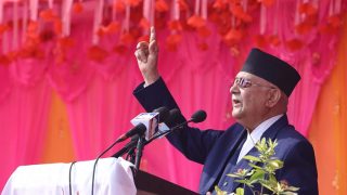 प्रधानमन्त्रीकाे आग्रह : नयाँहरु सहकारी ठग र साहुमारा छन्, पछि नलाग्नुस्