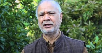 रघुजी पन्तले आज शिक्षामन्त्रीको शपथ लिदै