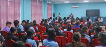 विद्यार्थीका लागि ‘कमाउँदै पढ्दै’ नीति, सरकारी सेवामा इन्टर्नको अवसर