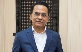 गभर्नर पौडेलको नाममा २३ करोडको सम्पत्ति, १४ करोडभन्दा बढीको सेयर