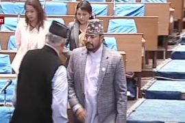 राप्रपाका सांसद सदन बहिष्कार गर्दै बाहिरिए