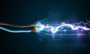 सप्तरीमा सिटी रिक्सा चार्ज गर्ने क्रममा करेन्ट लागेर दम्पतीको मृत्यु