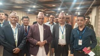पर्यटनमन्त्री पाण्डेको फ्रान्स भ्रमण