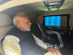 मोदी र पुटिन एउटै गाडीमा सवार ! अमेरिकालाई जवाफ