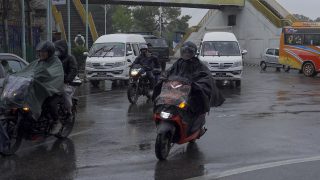 ‘मोन्था’ले ल्यायो मनसुनझैँ झरी, कहिलेदेखि खुल्छ मौसम ?