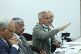 १० बुँदे माग राख्दै डा. गोविन्द केसीले बुझाए प्रधानमन्त्रीलाई ज्ञापनपत्र