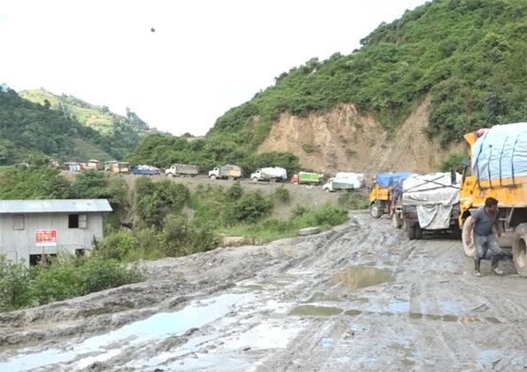 सिस्डोल ल्याण्डफिल साइटमा पहिरो, काठमाडौंको फोहोर व्यवस्थापन प्रभावित
