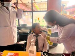 केएमसीको निःशुल्क स्वास्थ्य शिविर भक्तपुरमा, चार सयको उपचार