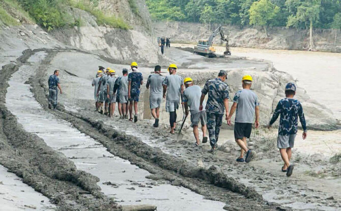 भोटेकोशी बाढी: ९०३ जनाको शव फेला, ४ हजार २४७ सम्पर्कविहीन