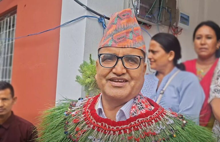 सुदूरपश्चिमको मुख्यमन्त्रीमा खगराज भट्ट नियुक्त