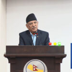 बालेन बारे प्रचण्डको टिप्पणी- उहाँ आउनुहुन्छ, कसैको अनुहार नहेरी जानुहुन्छ, यो के तरिका हो !