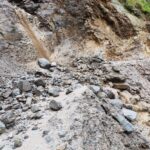 गगने खोलामा लगातार पहिरोपछि कर्णाली राजमार्ग अवरुद्ध